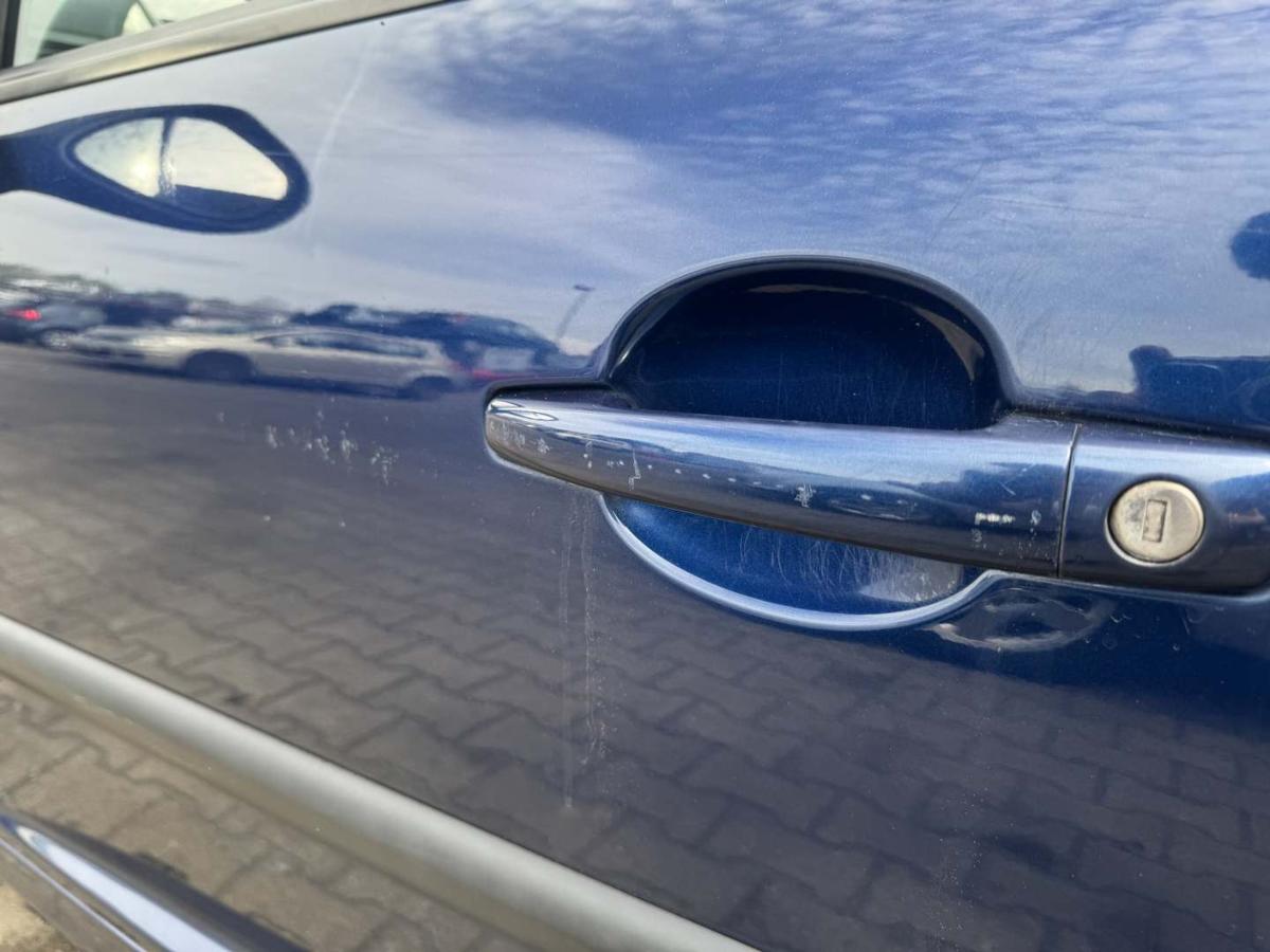 Peugeot 207SW original T&uuml;r vorn links KPL Montebello blau Rohbau Bj.2009